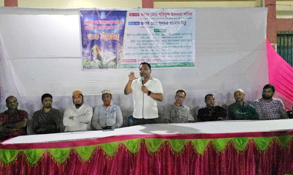 ঠাকুরগাঁওয়ে নাইট শটবার ফুটবল টুর্নামেন্ট উদ্বোধন