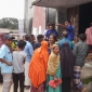 ঠাকুরগাঁওয়ে ঈদ উপলে অসহায়দের মাঝে চাল বিতরণ