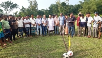 ঠাকুরগাঁওয়ের বালিয়াডাঙ্গীর চৌরঙ্গীতে ফুটবল টুর্নামেন্ট উদ্বোধন